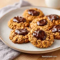 Oatmeal Chocolate Chip Cookies: Soft & Chewy